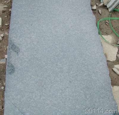 藍寶石板材價格、廠家與花崗巖磨具設備綜合指南